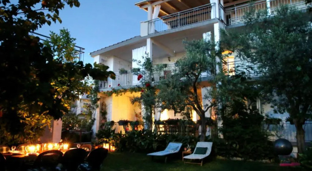 Апартаменты Apartments Rose