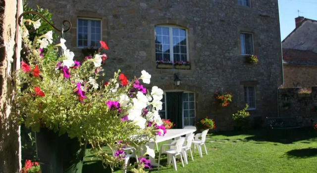 Chambres D’hôtes Lou Jassou, Book Hotel Lapanouse-de-Cernon Aveyron