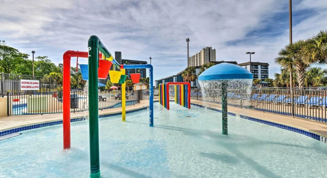 Апартаменты Pools, Hot Tubs & Ocean Access: Myrtle Beach Condo