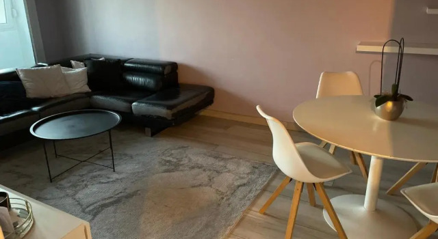 Superbe appartement avec place de parking gratuit, Book Apartment Strasbourg 