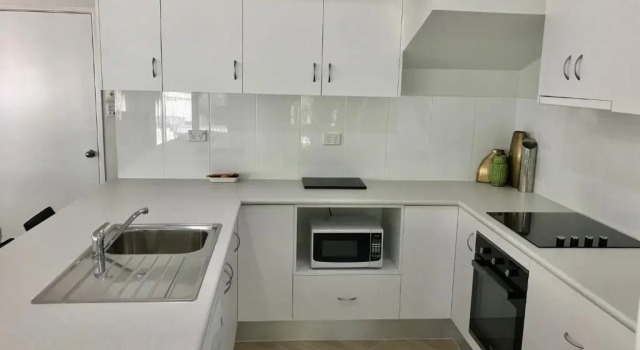 Вилла с 4 комнатами The Villas Palm Cove-PRIVATE POOL in each villa