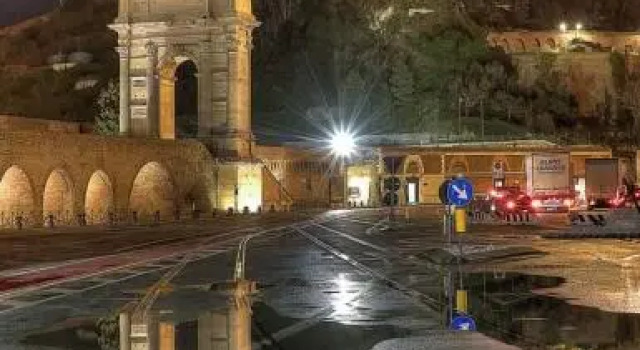 Il Balcone Sul Corso, Rezervovat Hotel Ancona 