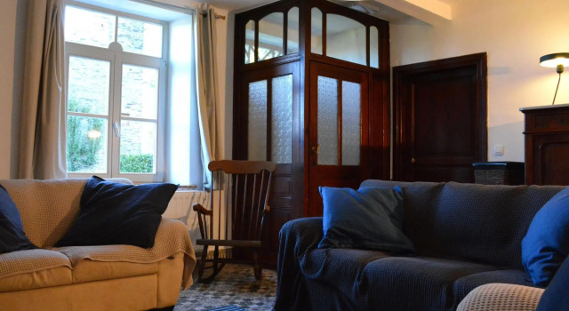 Holiday home in Gedinne with forest, Забронировать Дом для отпуска Виллы провинции Намюра, Вилла