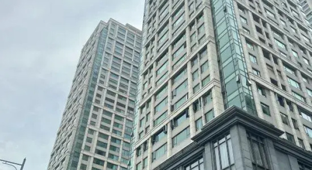 Castle River View Hotel