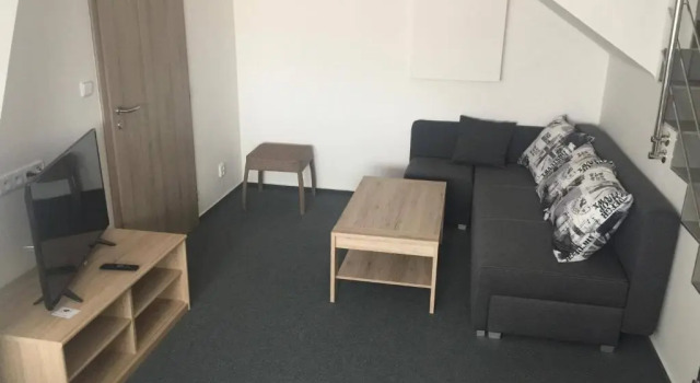 Люкс Penzion Kometa - rodinný pobyt u Novomlýnských jezer s komfortem, restaurací a dětskou zónou
