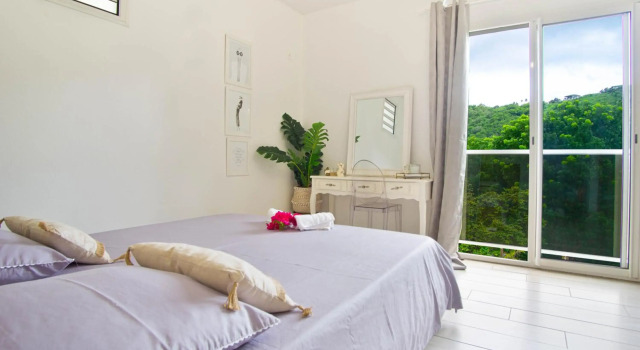 Résidence ZEN & CALM immense HAUT DE VILLA F4 avec piscine, Reservar Vila Sainte-Luce Fort-de-France