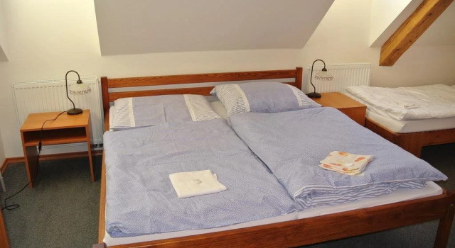 Penzion U Farmáře, Prenota Hotel Chotoviny Boemia meridionale