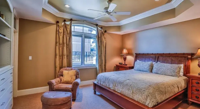 Bella Luna 4 Bedroom Holiday Home by Five Star Properties