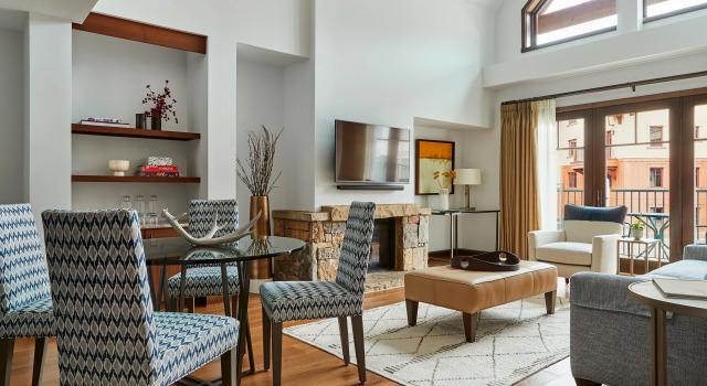 Номер Standard c 1 комнатой Madeline Hotel & Residences, Auberge Collection