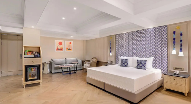 Двухместный номер Premium с балконом Grand Mercure Goa Candolim
