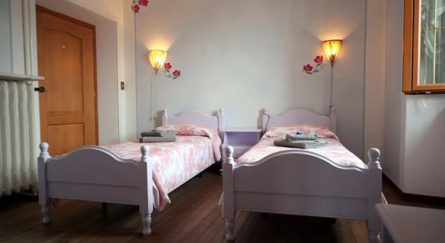Azalea & Glicine House, Book Lejlighed Griante Como