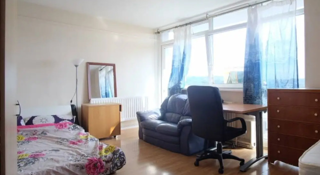 2-bed Apartment in London Woolwich