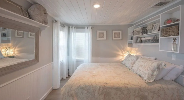 Silver C Cottage 523 by RedAwning