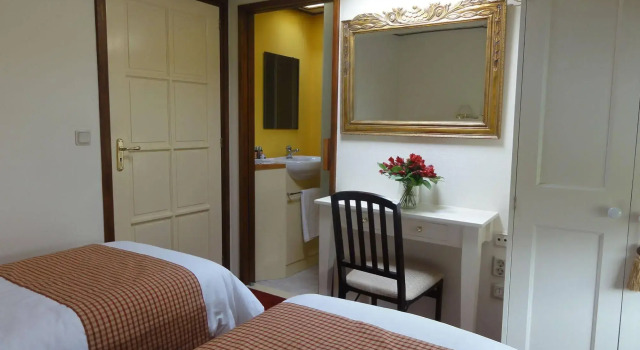 Serenity Barge, Buchen Sie Hotel Reims Champagne