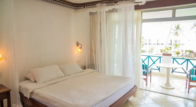 Коттедж Deluxe Nyali Beach Holiday Resort