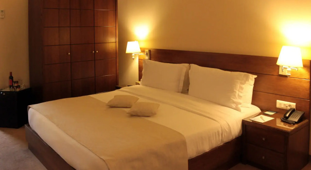 Cosmopolitan Hotel, Rezerwuj Hotel Hotele w Baabda ze śniadaniem, Śniadanie