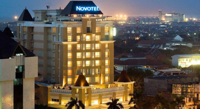 Novotel Semarang, Rezervovat Hotel Semarang Central Java