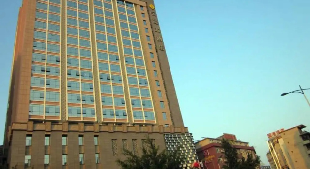Guangzhou Yunli  Hotel, Rezervovat Hotel Hotely v Guangdong s bazénem, Bazén