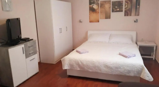 Apartment Tihana, Забронировать Апартаменты/квартира Цриквеница Приморско-Горанская жупания
