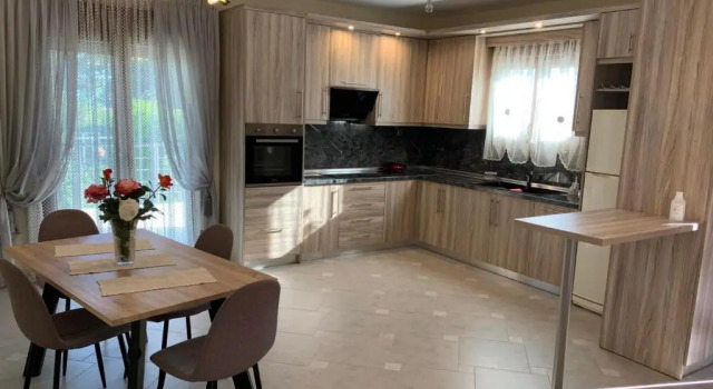 Коттедж Lovely 2-bedroom holiday home in Nea Kallikratia