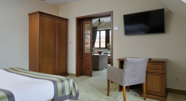 Двухместные апартаменты Hotel Pałac Poledno