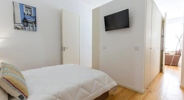 Downtown Porto Bonfim Studio Apt, Забронировать Отель Бонфим Порту, рядом с Театр Coliseu do Porto