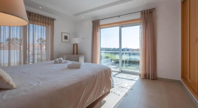 Vila do Golfe Villa, Book Villa Hotels in Bom Sucesso with a Pool, Swimming Pool