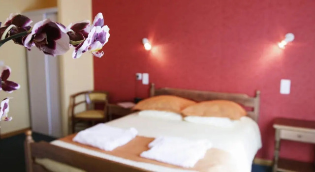 Двухместный номер Standard с видом на сад Hotel De La Poste - Logis De France