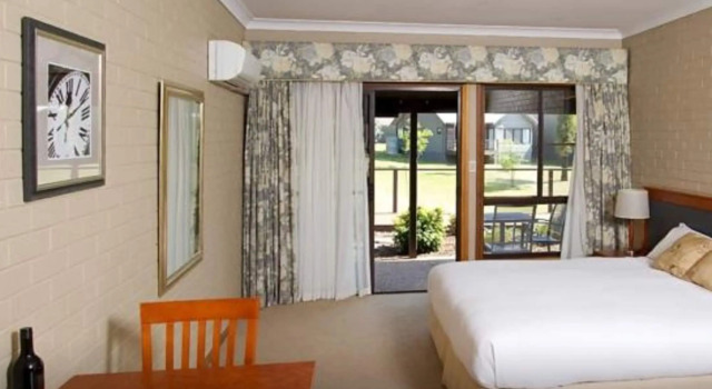 Hermitage Lodge, Забронировать Мини-отель Поколбин Hunter Valley