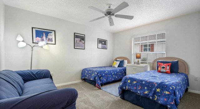 Floridian Pool Home close to Disney  , Davenport, US