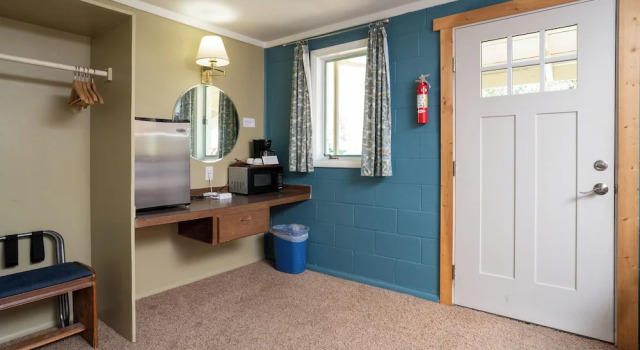 Номер Comfort Redwood Cabins