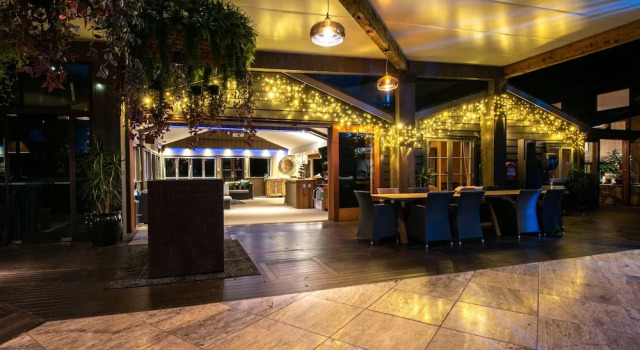 The Lodge by Waiheke Unlimited, Rezerwuj Hotel Palm Beach 