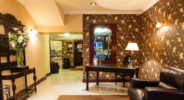 Cawleys Guesthouse, Book Hotel Hotels in Sligo County with Parking, Parking