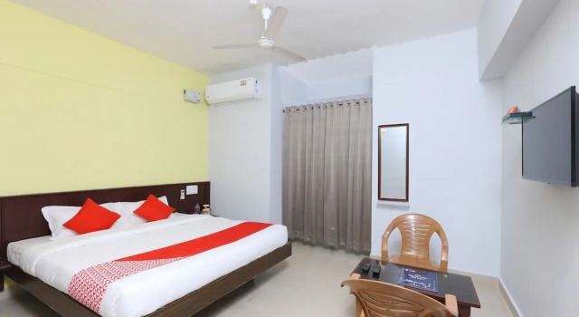 Двухместный номер Standard OYO 12765 Hotel Golden Rooms