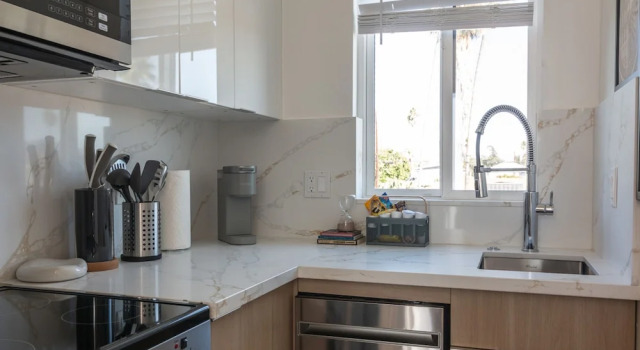 Scandinavian-style 1BR Apartment Built 2024 p83