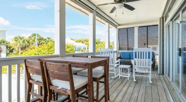 Апартаменты The Cool Coconut by Tybee Vacation Rentals
