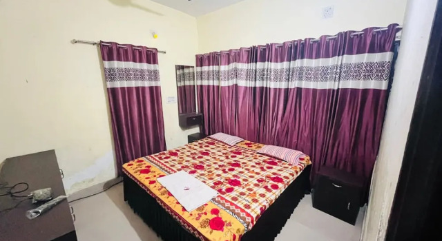 Goroomgo Sriyansh Inn Puri, Rezervovat Hotel Hotely v Purí s parkováním, Parkování