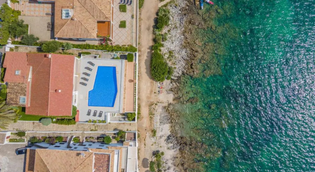Вилла с видом на море Villa President