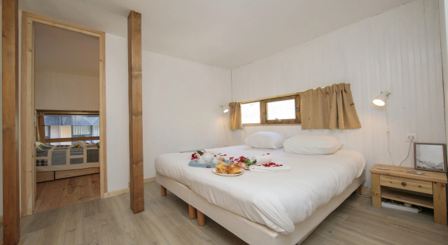 Résidence Grand Roc - Campanules 121, Prenota Appartamento Hotel a Alvernia con parcheggio, Parcheggio