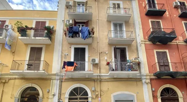 Pisani Apartment, Book Apartment Cheap Hotels in Bari