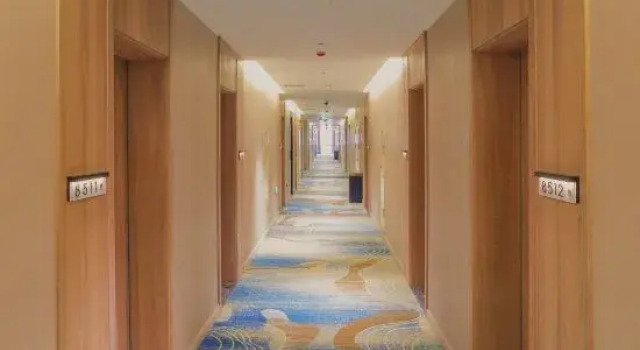 Danjiangkou International Hotel, Prenota Hotel Hotel a Hubei con parcheggio, Parcheggio
