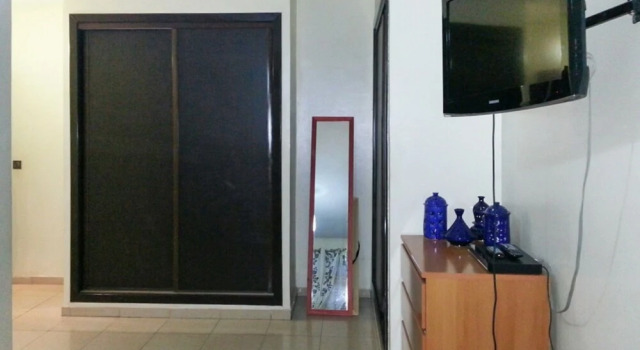 Spacious, 2-bedroom Apartment With Swimming Pool Access and Balcony in