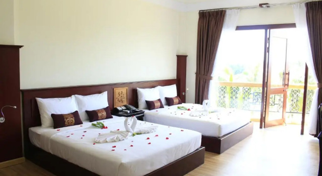 Четырёхместный номер Deluxe Ca Ty Mui ne Beach Resort & Spa