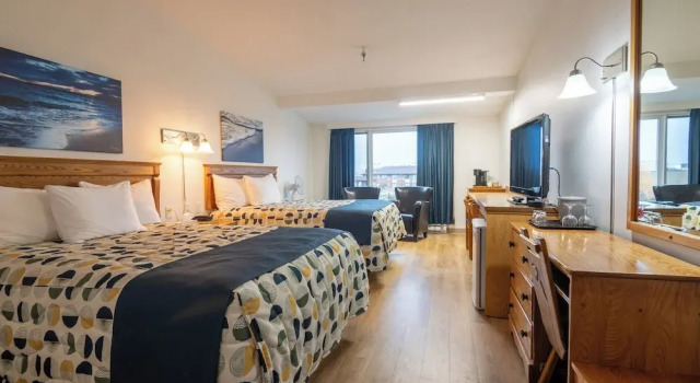 Четырёхместный номер Superior Hôtel Les Mouettes