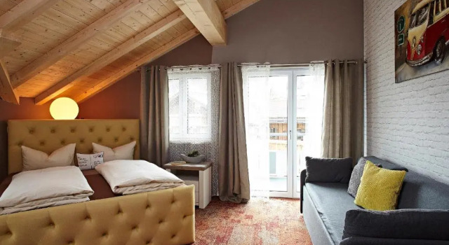 Четырёхместный номер Deluxe Vintage Hotel Charivari- Sommer Hörnerbahnen kostenlos mit Restaurant