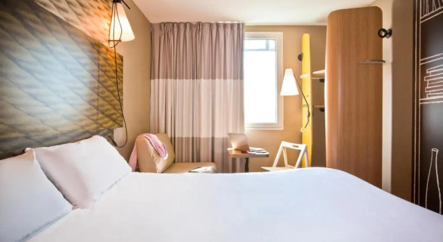 Трёхместный номер Standard ibis Paris Saint-Denis Stade Sud