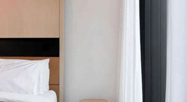 Апартаменты Luxury Little National Hotel Newcastle