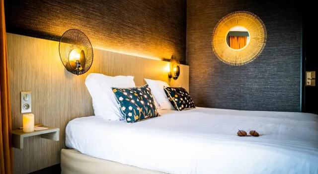 Двухместный номер Superior с балконом Hôtel Valdys Thalasso & Spa - les Pins