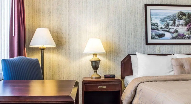 Rodeway Inn Marshall Manor, 预订 酒店 Pine Valley 美利坚合众国-美利堅合眾國