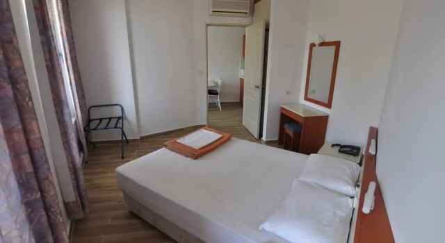 Апартаменты c 1 комнатой с балконом и с красивым видом из окна Happy Apart Hotel